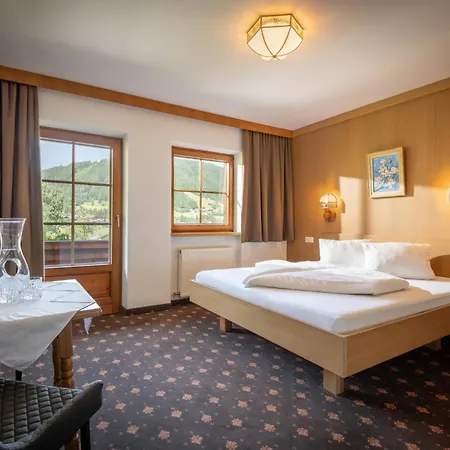 Schneerose - - Premium Card Im Sommer Apartmán *