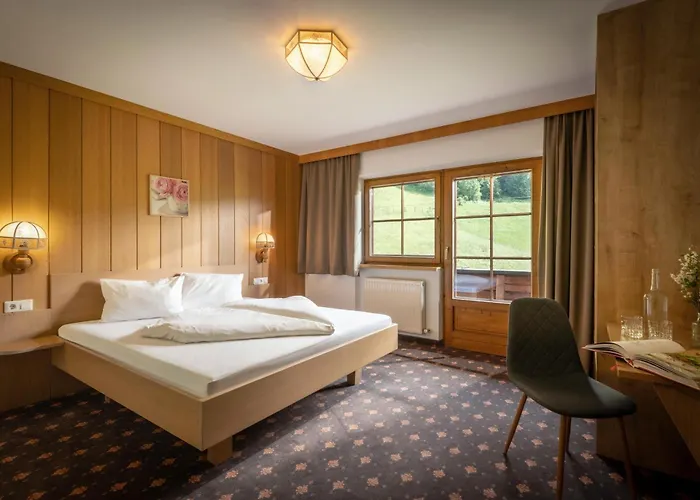 Schneerose - - Premium Card Im Sommer